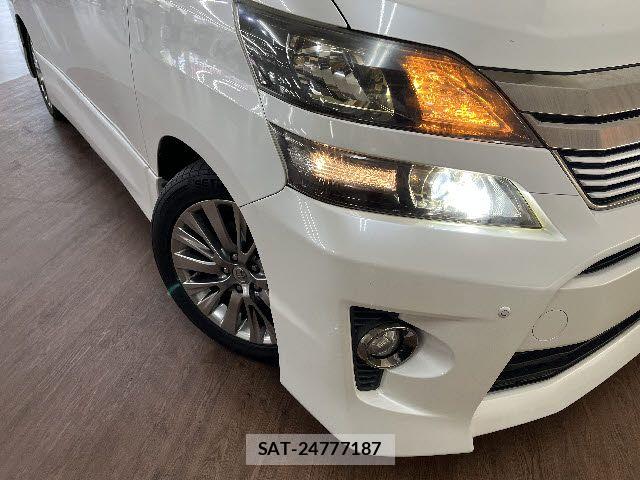 Toyota VELLFIRE 2014-07 7061163-24