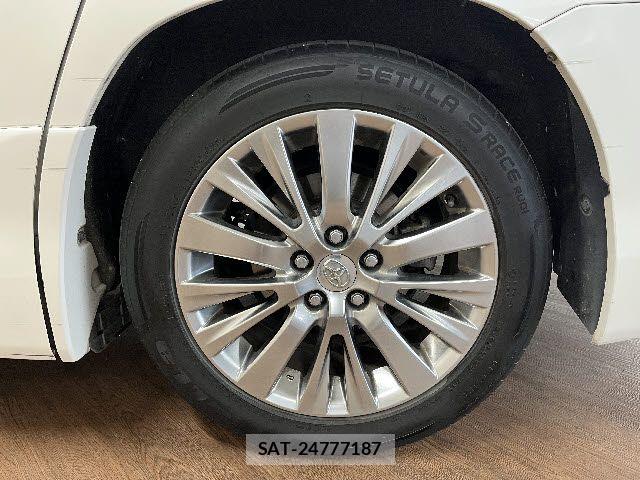 Toyota VELLFIRE 2014-07 7061163-26