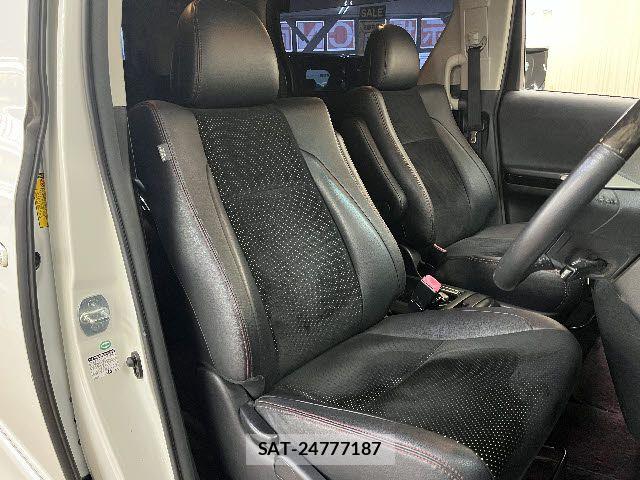 Toyota VELLFIRE 2014-07 7061163-3