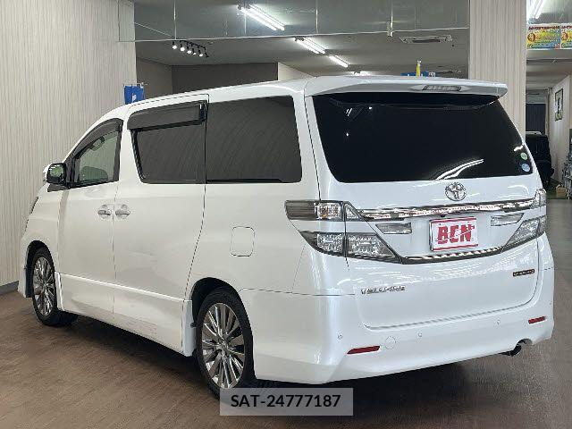 Toyota VELLFIRE 2014-07 7061163-8