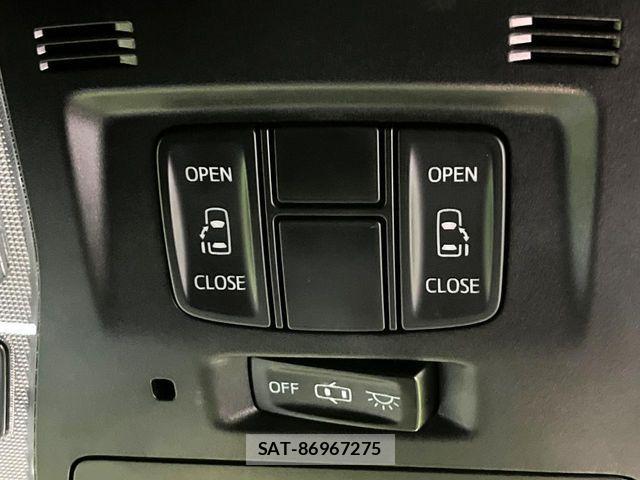 Toyota VELLFIRE 2017-05 7061148-4