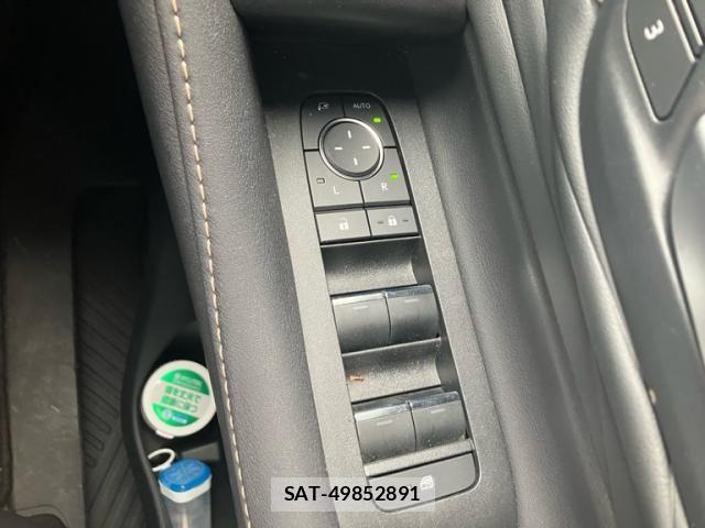 Toyota VELLFIRE 2024-11 7061139-19