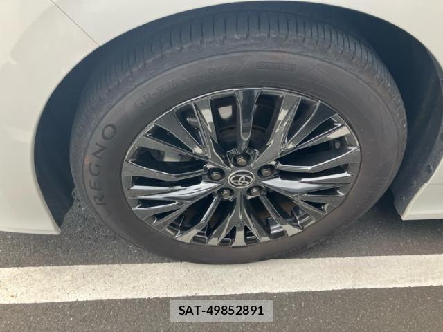 Toyota VELLFIRE 2024-11 7061139-4