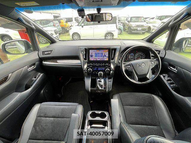 Toyota VELLFIRE 2016-10 7061155-1