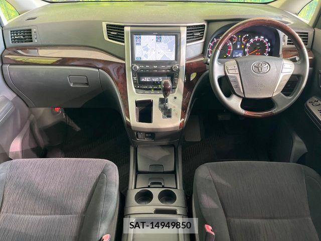 Toyota VELLFIRE 2012-04 7061168-1