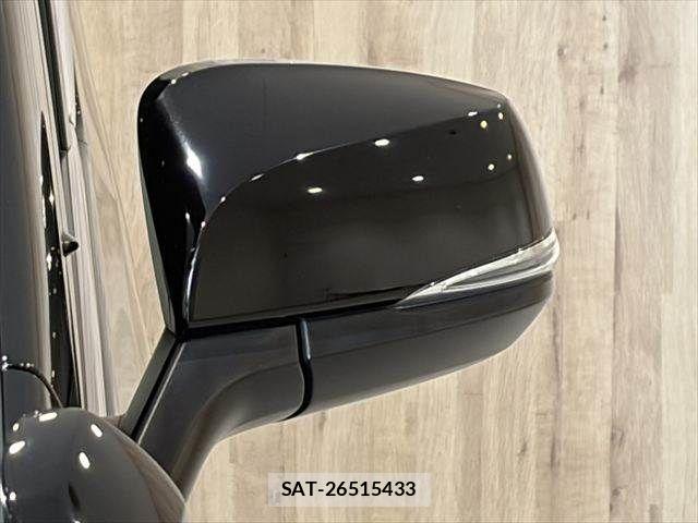 Toyota VELLFIRE 2017-06 7061161-21