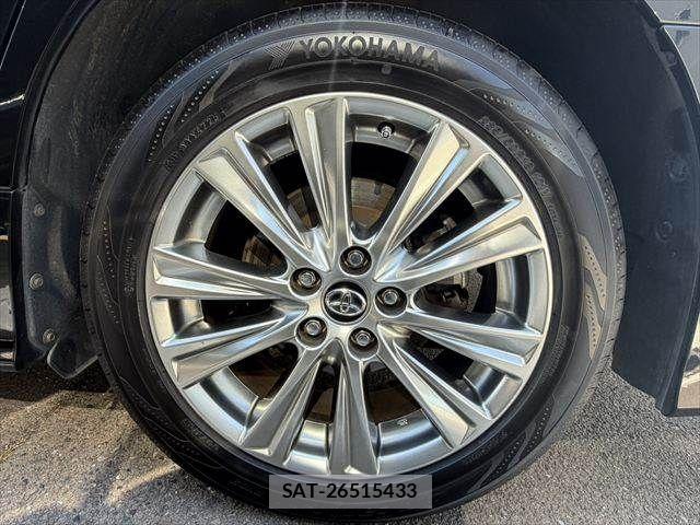 Toyota VELLFIRE 2017-06 7061161-28