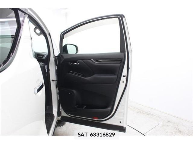 Toyota VELLFIRE 2017-03 7061160-29