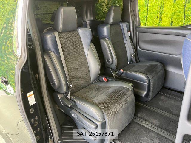 Toyota VELLFIRE 2016-11 7061149-9
