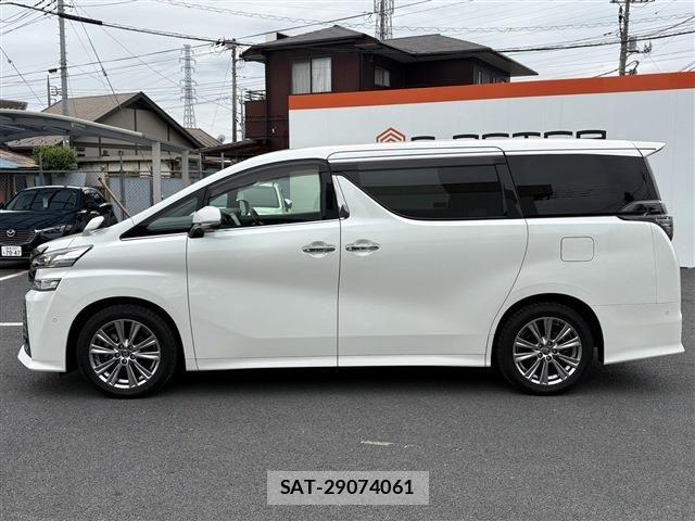 Toyota VELLFIRE 2017-12 7061150-11
