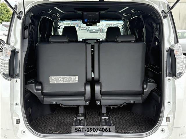 Toyota VELLFIRE 2017-12 7061150-20