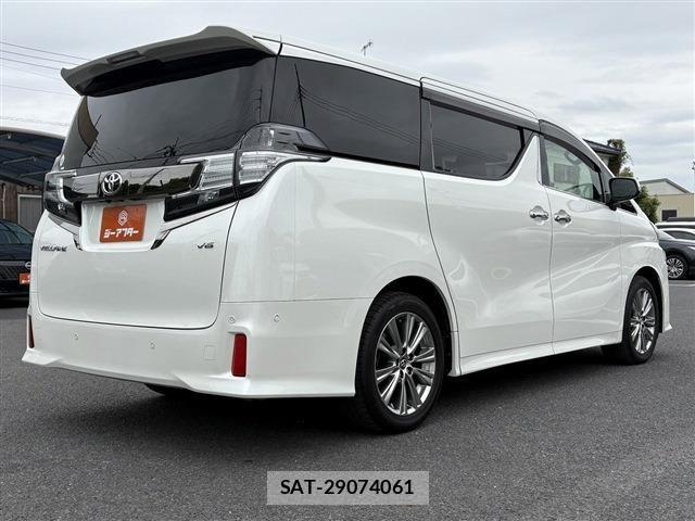 Toyota VELLFIRE 2017-12 7061150-23