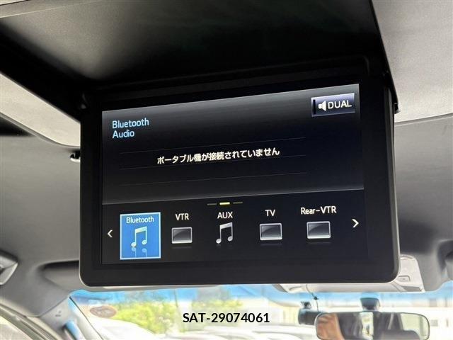 Toyota VELLFIRE 2017-12 7061150-6