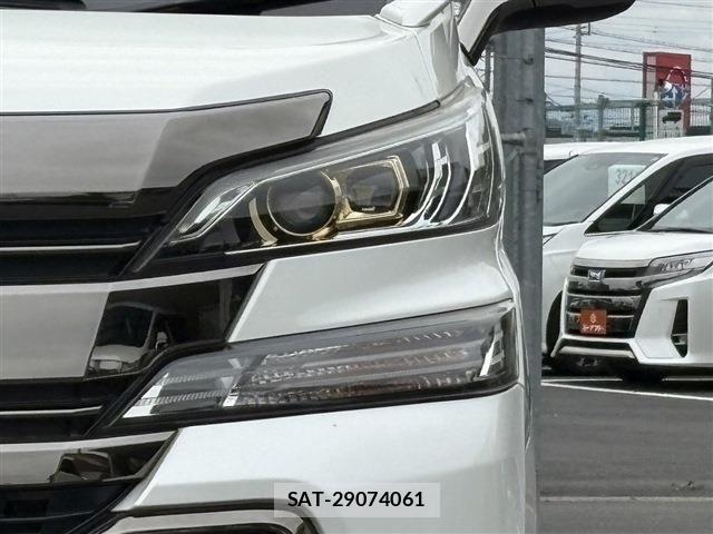 Toyota VELLFIRE 2017-12 7061150-7
