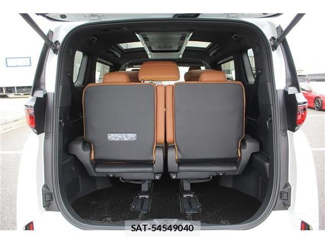 Toyota VELLFIRE 2026-04 7061142-28