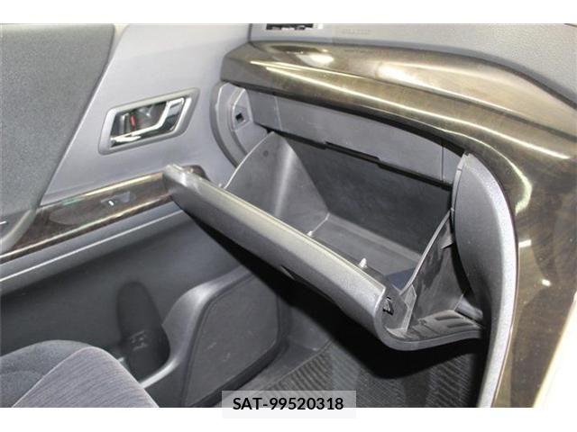 Toyota VELLFIRE 2012-10 7226426-25