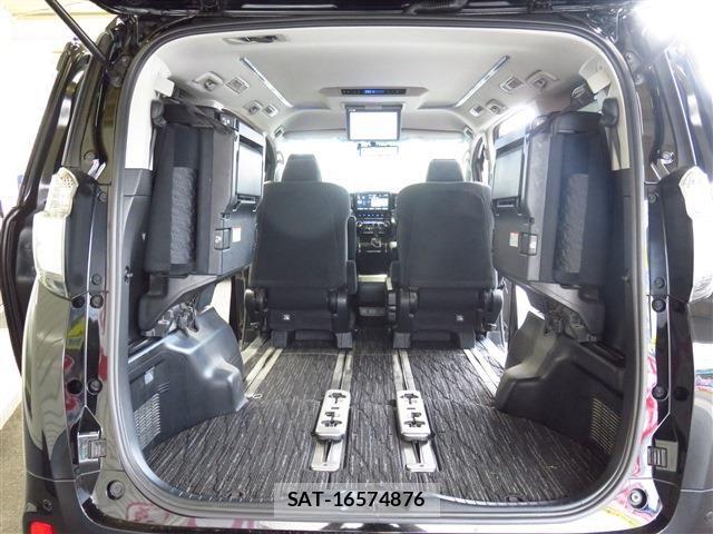 Toyota VELLFIRE 2017-04 7226481-16