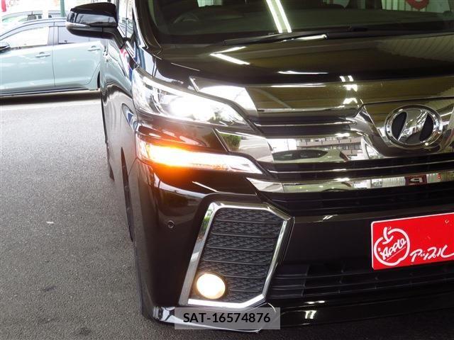 Toyota VELLFIRE 2017-04 7226481-18