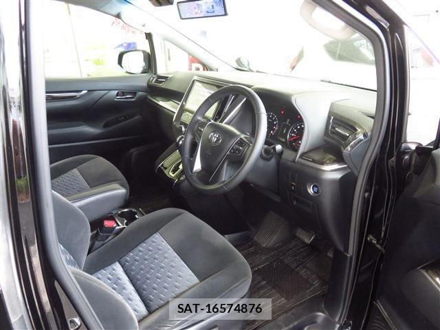 Toyota VELLFIRE 2017-04 7226481-4