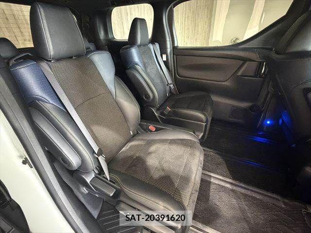 Toyota VELLFIRE 2017-08 7226486-9