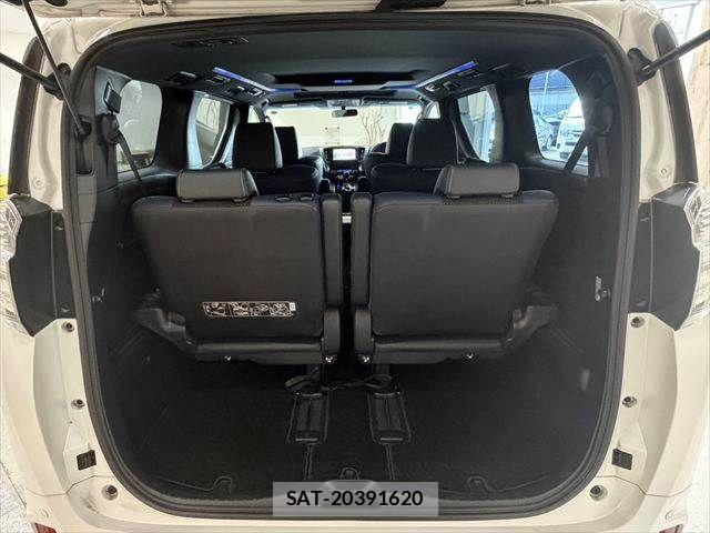 Toyota VELLFIRE 2017-08 7226486-11