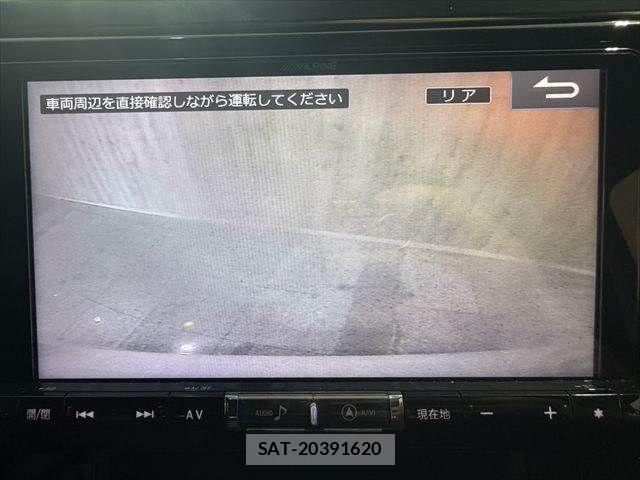 Toyota VELLFIRE 2017-08 7226486-6