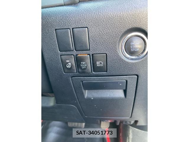 Toyota VELLFIRE 2018-05 7226493-13
