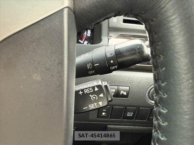 Toyota VELLFIRE 2013-05 7226431-23