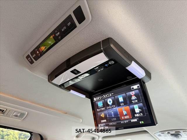 Toyota VELLFIRE 2013-05 7226431-28
