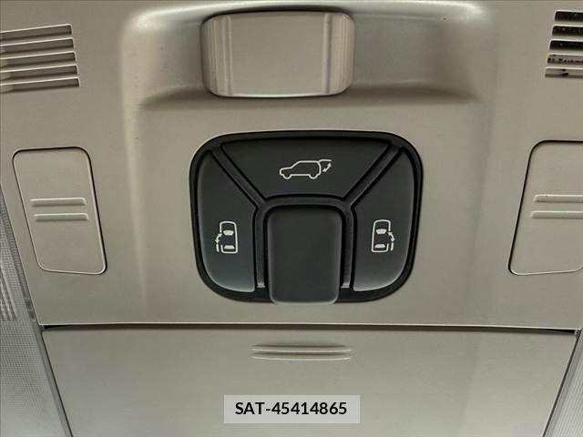 Toyota VELLFIRE 2013-05 7226431-7