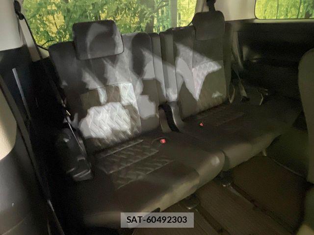 Toyota VELLFIRE 2019-06 7226498-9