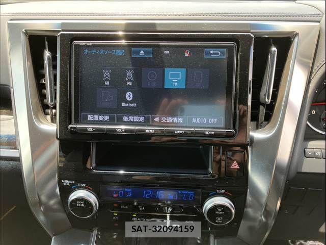 Toyota VELLFIRE 2017-03 7226480-15