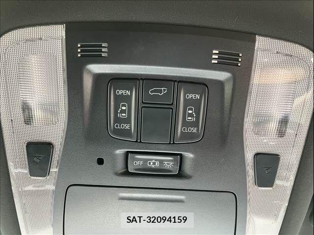 Toyota VELLFIRE 2017-03 7226480-18