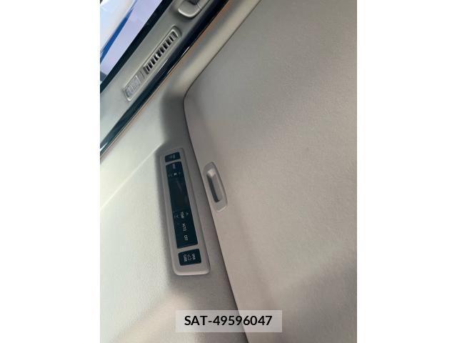Toyota VELLFIRE 2012-02 7226416-13