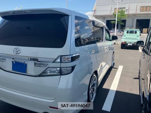 Toyota VELLFIRE 2012-02 7226416-4