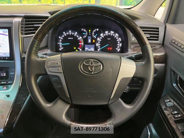 Toyota VELLFIRE 2012-03 7226415-11
