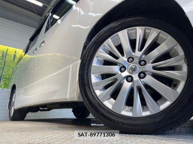 Toyota VELLFIRE 2012-03 7226415-13