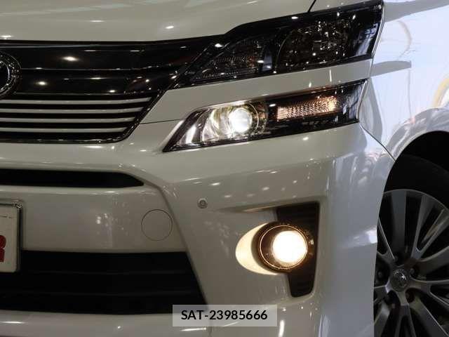 Toyota VELLFIRE 2014-10 7226444-11