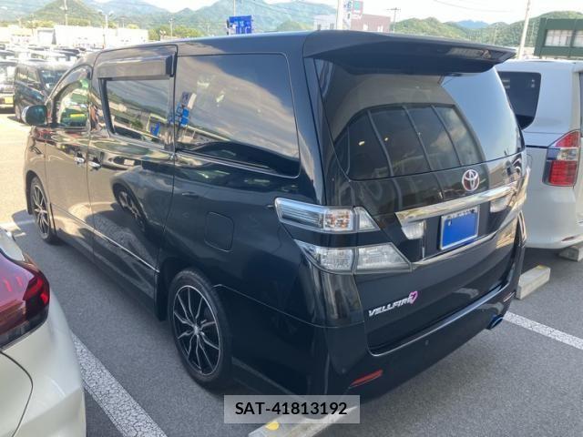 Toyota VELLFIRE 2011-02 7226411-3
