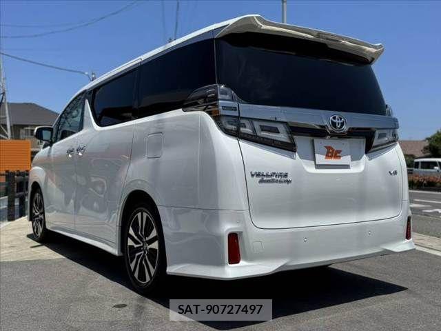 Toyota VELLFIRE 2018-02 7226488-12