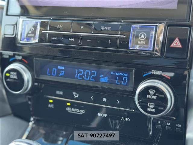 Toyota VELLFIRE 2018-02 7226488-23