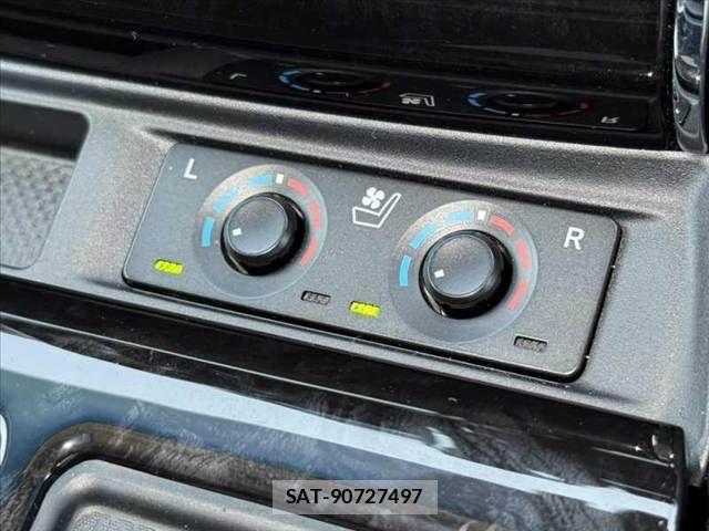 Toyota VELLFIRE 2018-02 7226488-25
