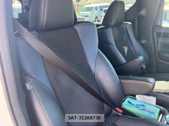 Toyota VELLFIRE 2017-09 7226487-11