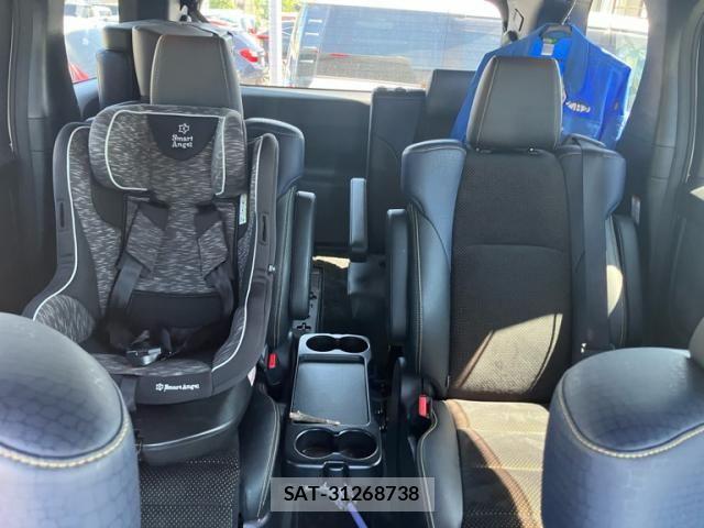 Toyota VELLFIRE 2017-09 7226487-24
