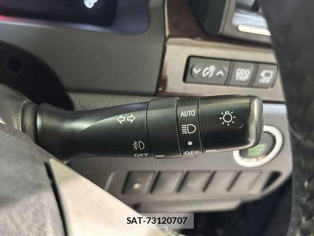 Toyota VELLFIRE 2012-02 7226413-11