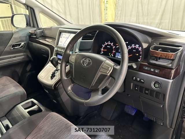 Toyota VELLFIRE 2012-02 7226413-8