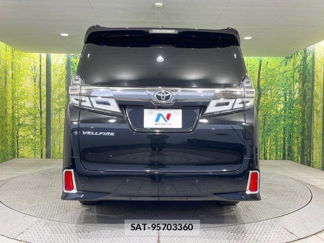 Toyota VELLFIRE 2018-02 7226489-15