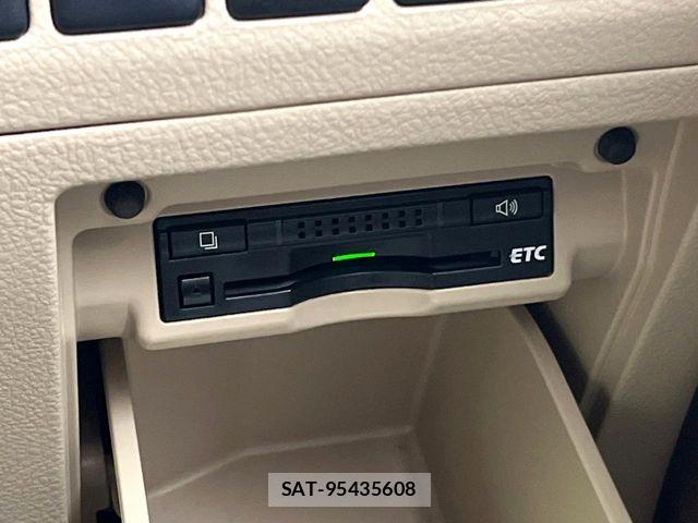 Toyota VELLFIRE 2014-08 7226443-5