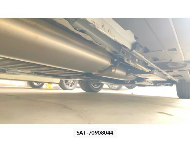 Toyota VELLFIRE 2024-11 7226512-9