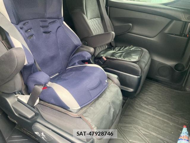 Toyota VELLFIRE 2019-09 7226503-12